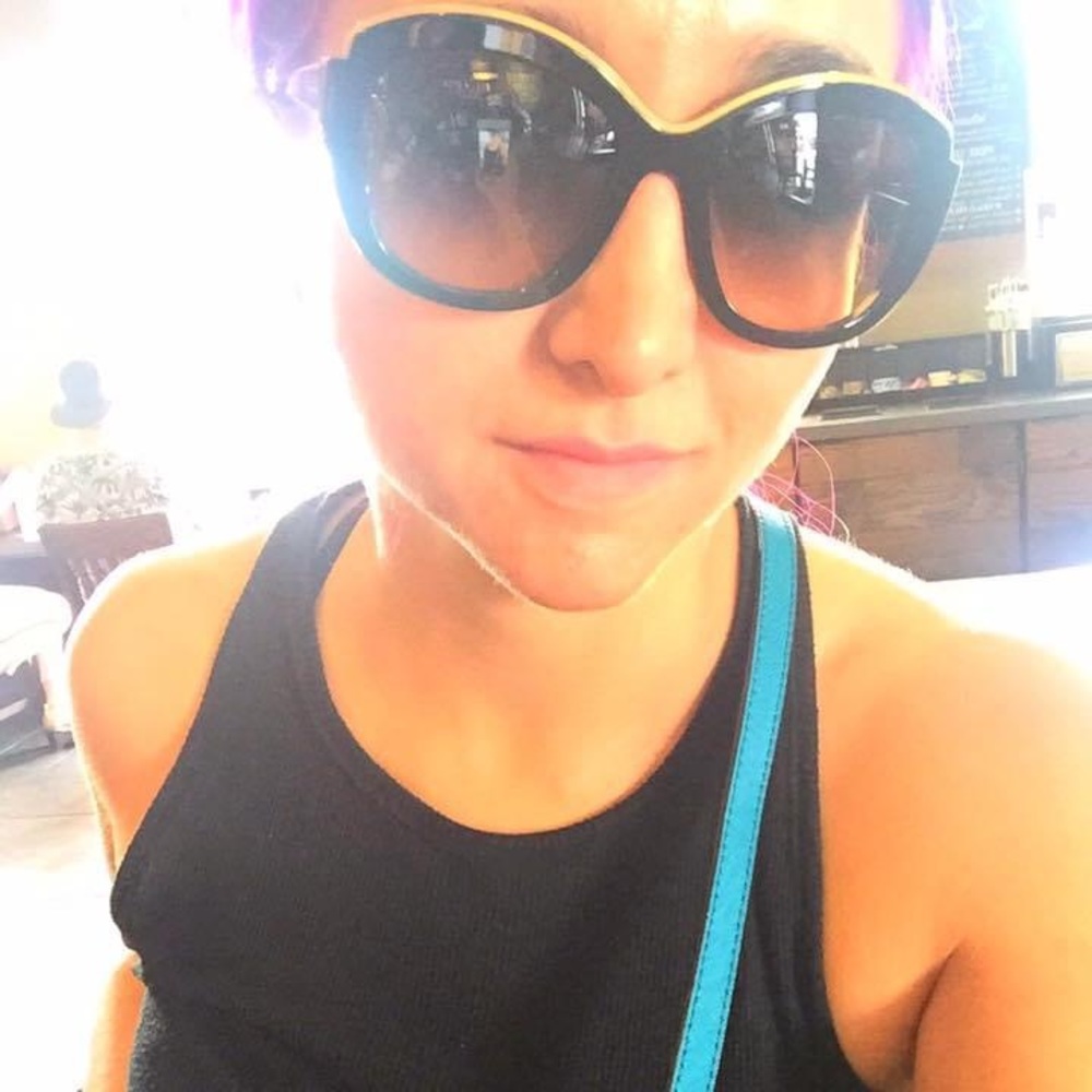 🥂Ferragamo Cat eye sunglasses 😎